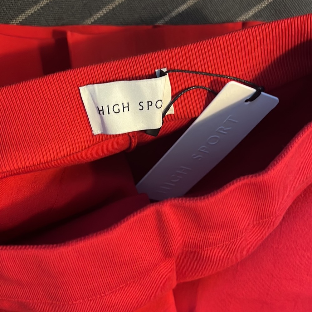 NWT High Sport Kick Pant in Red, size XS